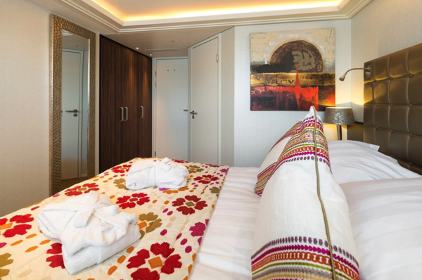 AmaWaterways AmaStella CAT D E 1.png